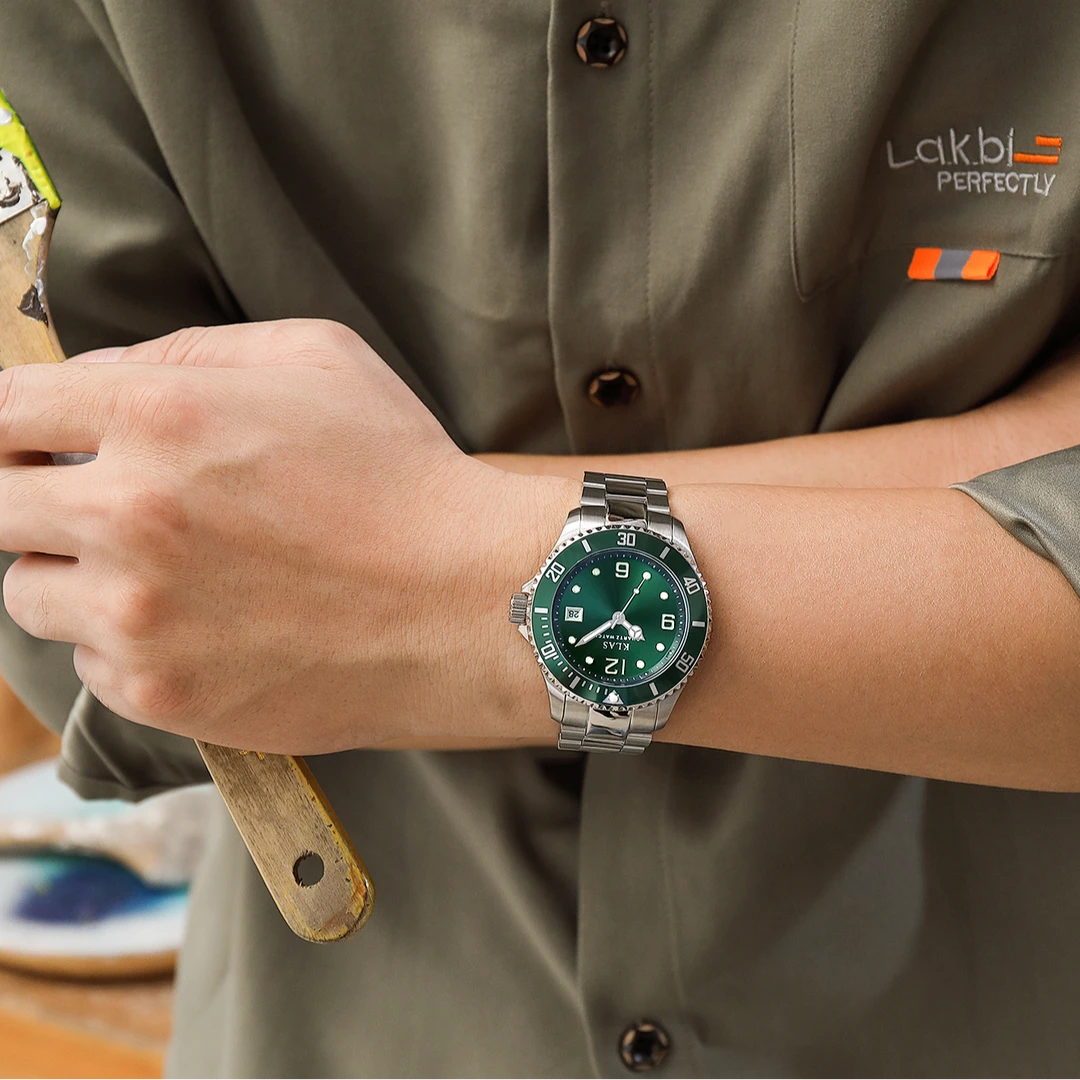 夜光防水简约石英表轻奢绿色手表气质男士手表时尚夜光男士手表