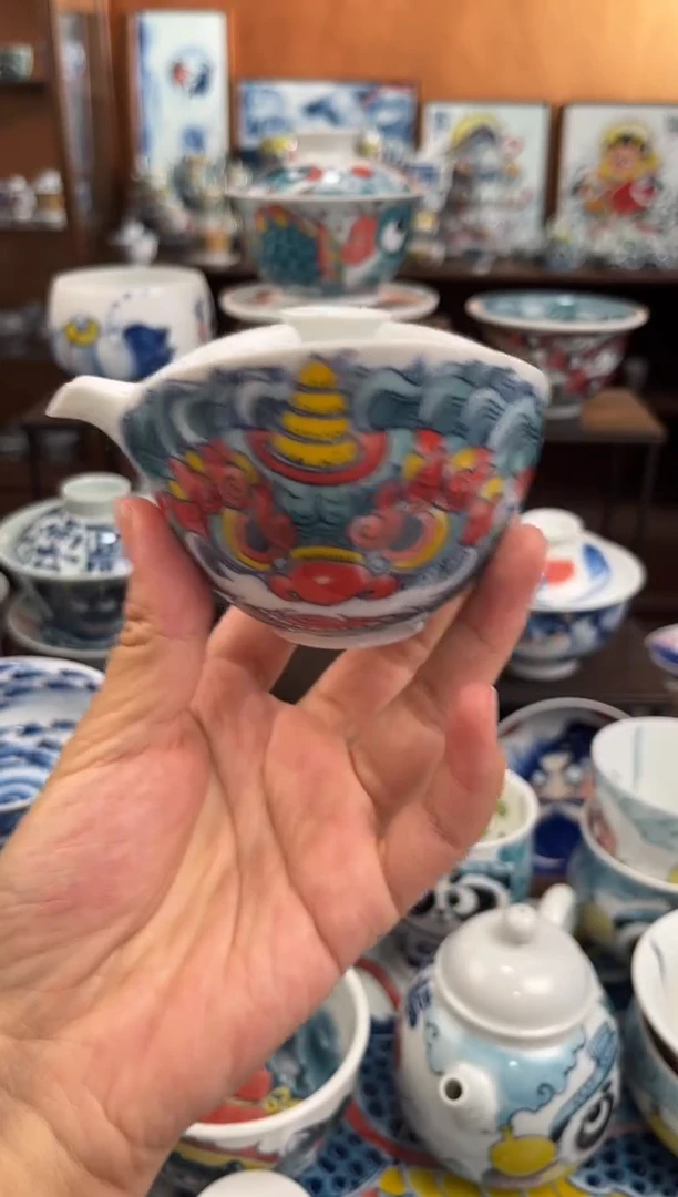 昨明狮子手抓壶直播间福利价
