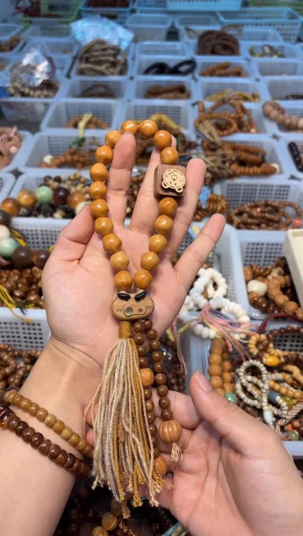 吊坠白玉菩提卡13mm猴头星星猪猪侠手持