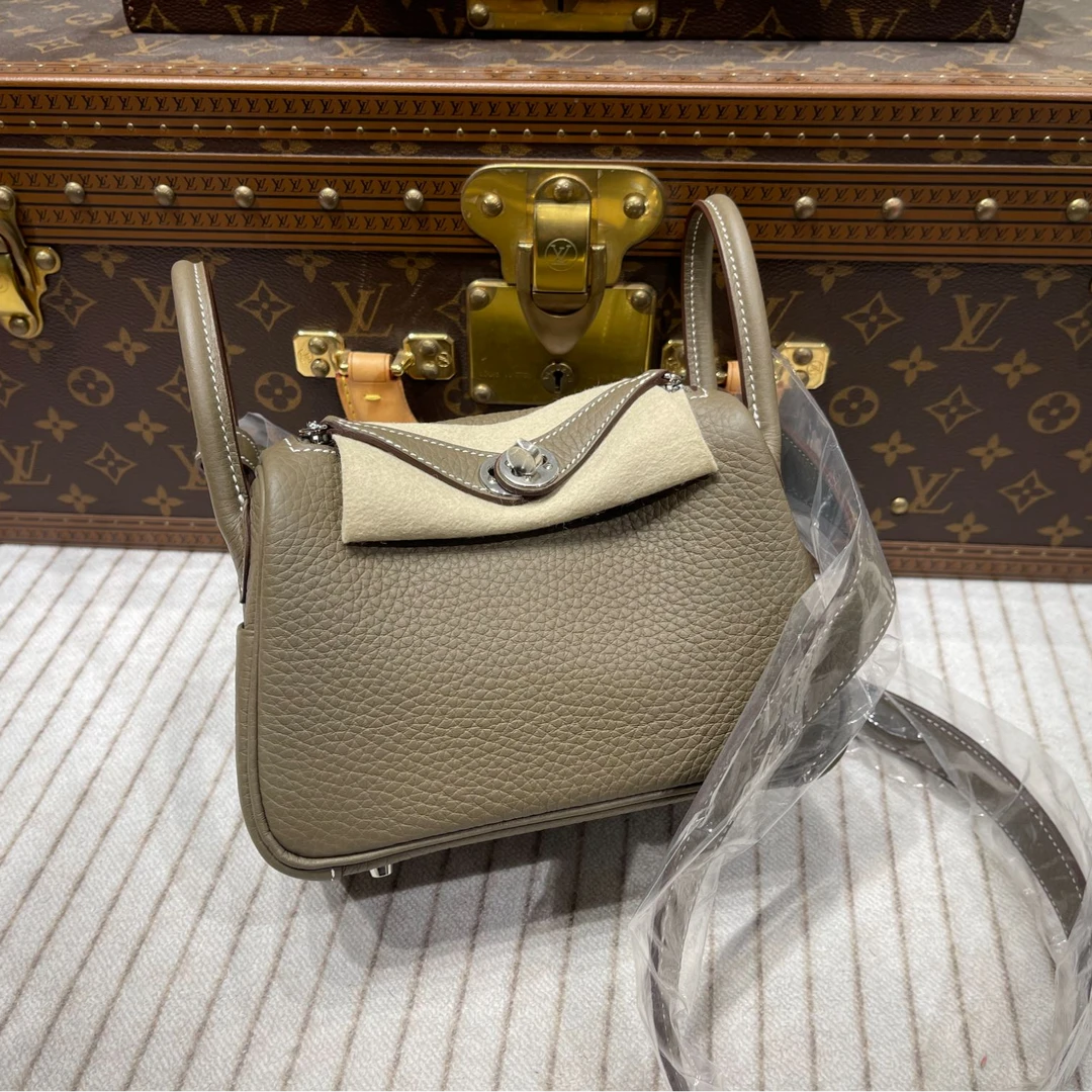 全新未使用 Hermes/爱马仕 贝贝/minilindy大象灰银扣k刻25新刻印