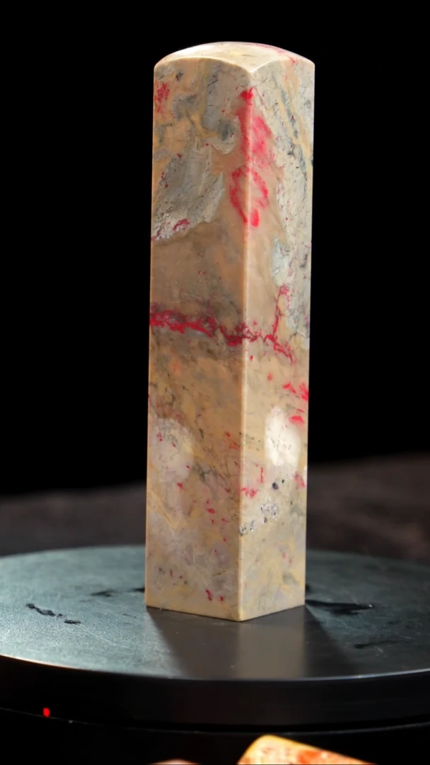 鸡血石刘关张鸡血石