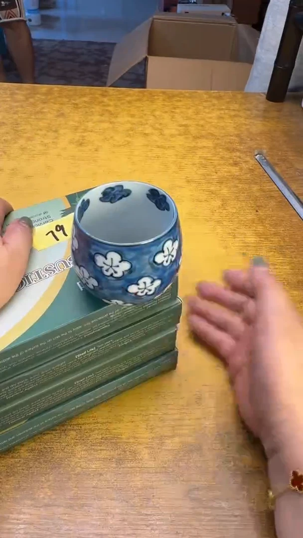 瓷器瓷器瑕疵瑕疵79四件艾碗