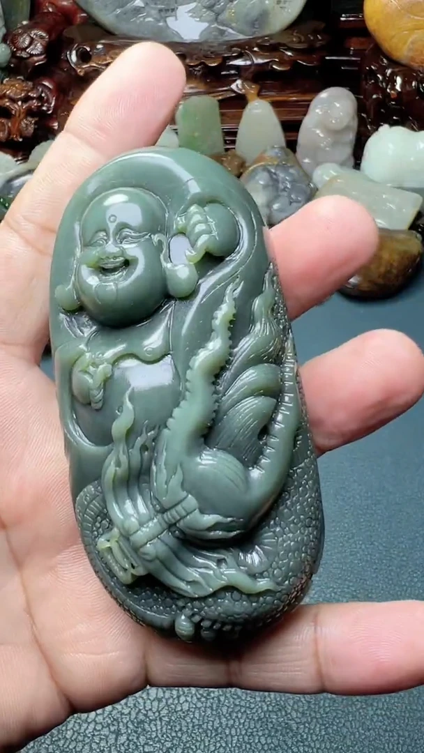 未镶嵌和田玉把件-