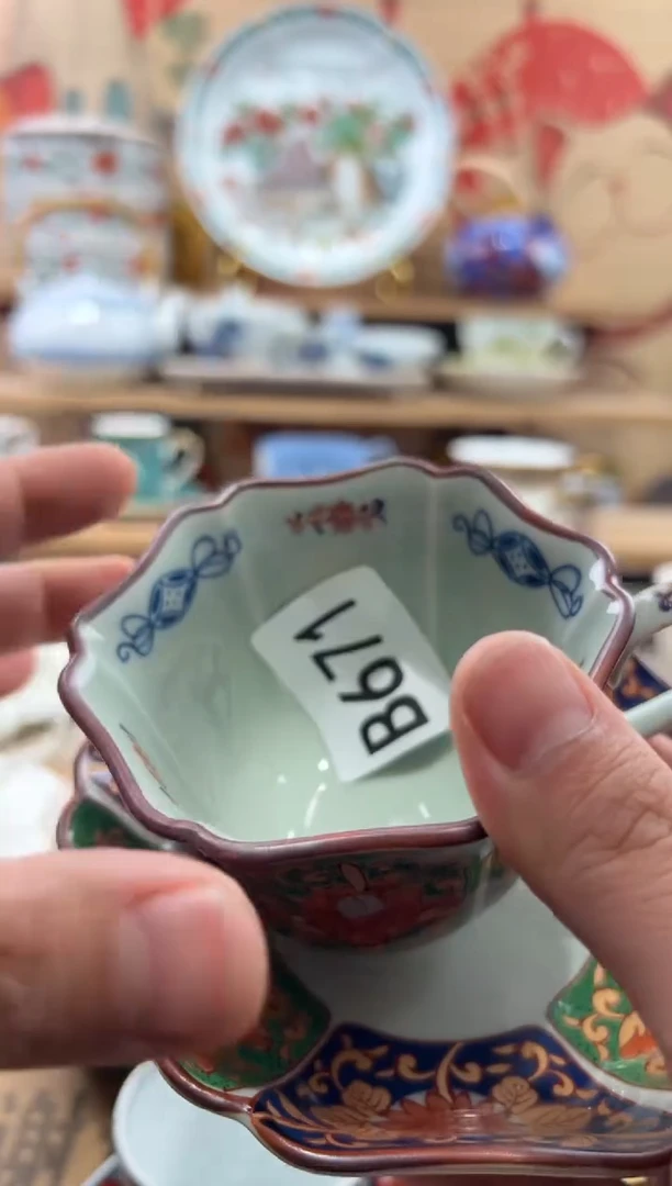 瓷片张*姐瓷片------B671