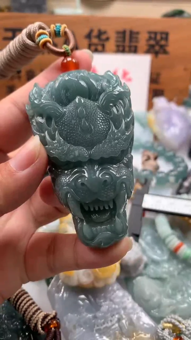 【闪购商品】翡翠颈饰未镶嵌保真天然A货翡翠