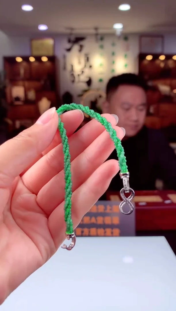 【闪购商品】定制翡翠未镶嵌天然A货翡翠（拍一发一）