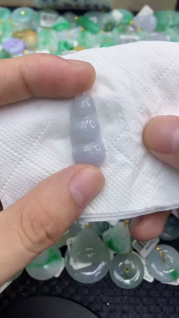 颈饰未镶嵌翡翠天然缅甸A货翡翠
