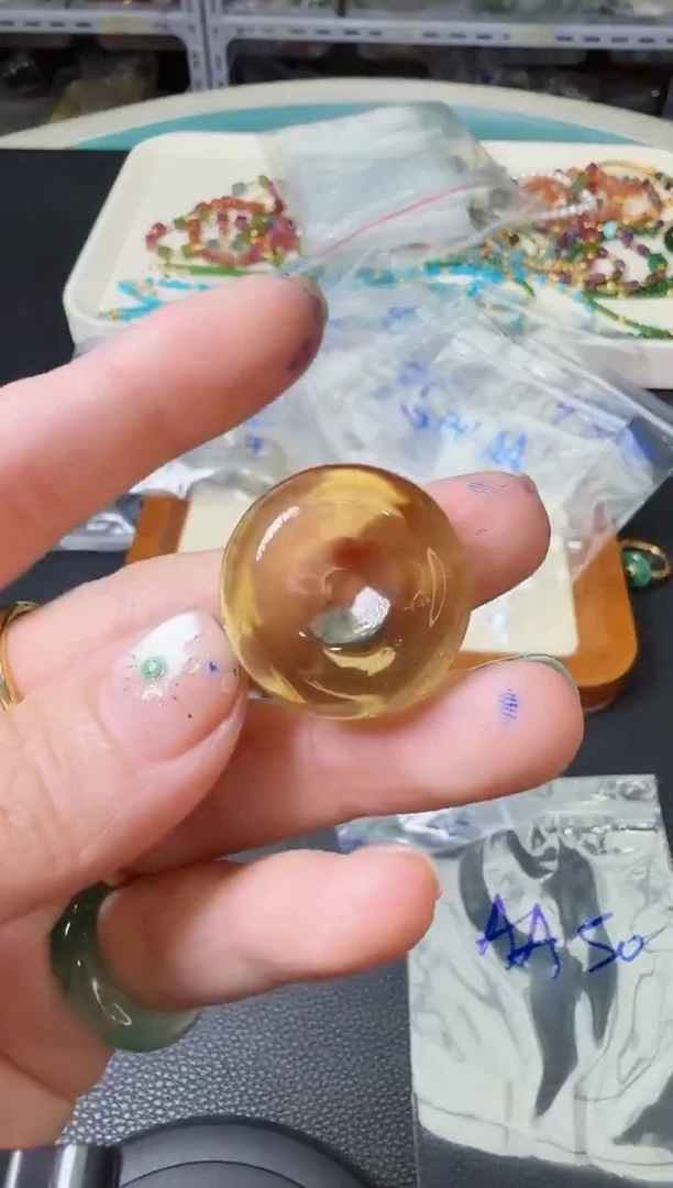 颈饰未镶嵌水晶高品金茶晶多样性发一AA50-