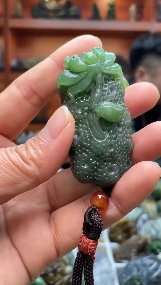 未镶嵌和田玉把件1