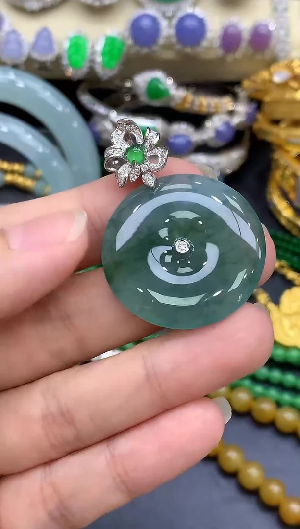 颈饰18K金镶嵌翡翠283-中国好珍宝