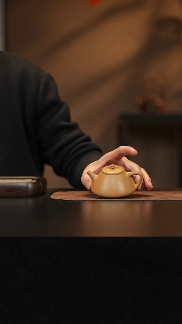 【闪购商品】紫砂茶壶允禾斋wsysy 黄段 子冶 130cc