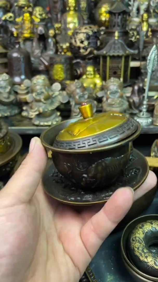 专属铜器摆件66888