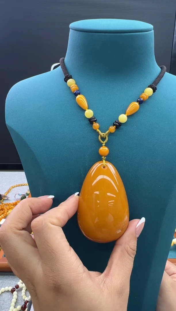 【闪购商品】未镶嵌琥珀颈饰110秒拍号