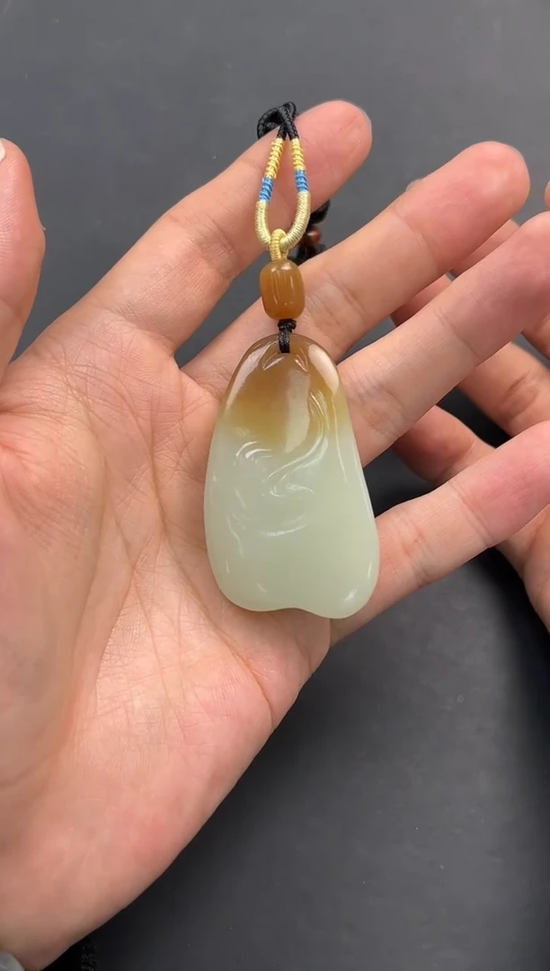 未镶嵌手串和田玉且末金山糖白随型牌子微色差