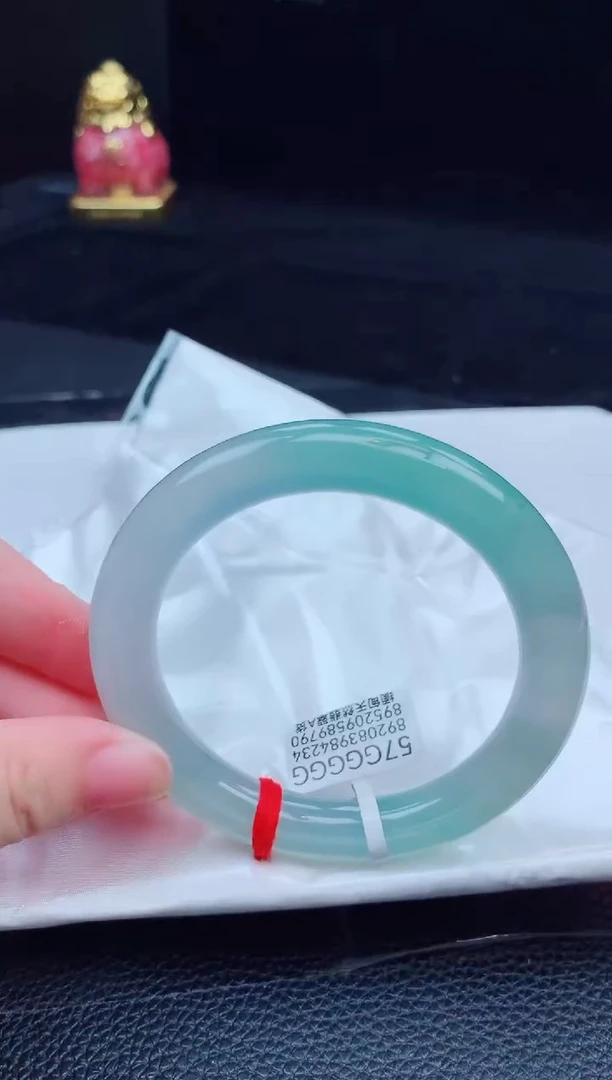 翡翠手镯未镶嵌缅甸天然翡翠A货手镯