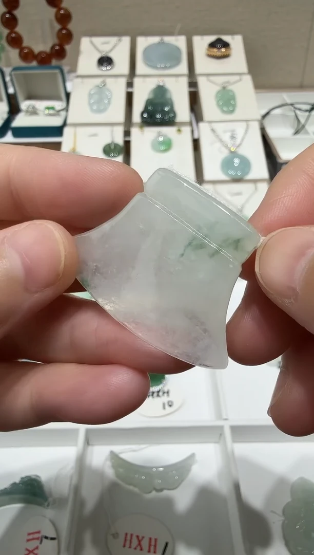 未镶嵌挂件翡翠A货翡翠多样性孤品