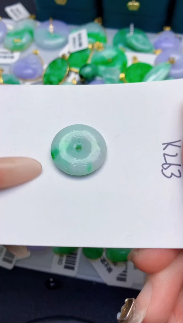 颈饰未镶嵌翡翠缅甸天然翡翠A货