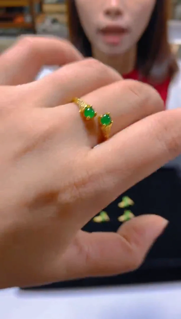 未镶嵌戒指翡翠多样性发一