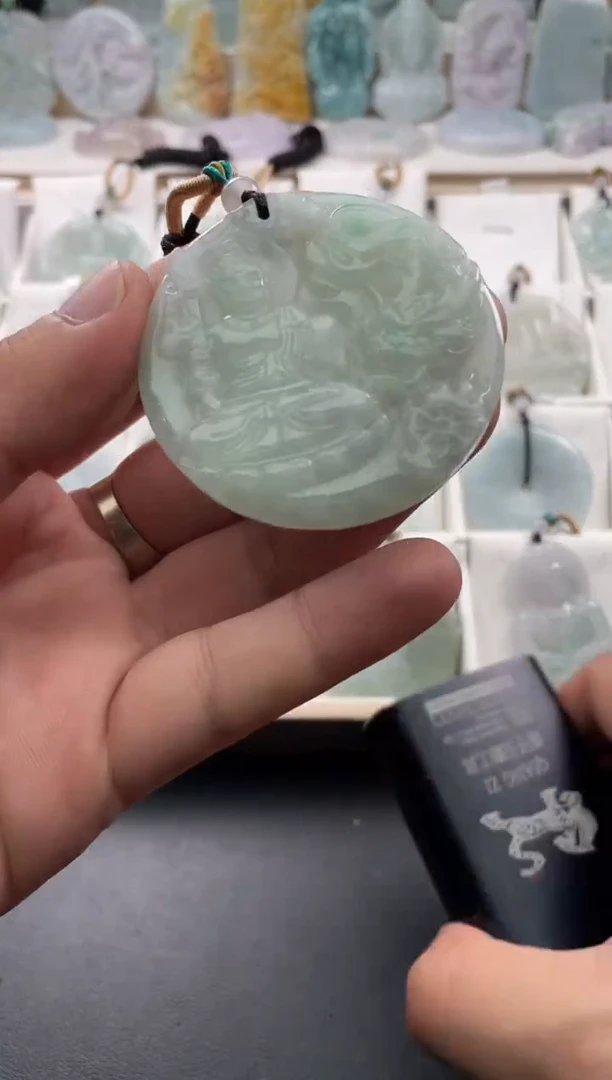 颈饰未镶嵌翡翠25/17/774