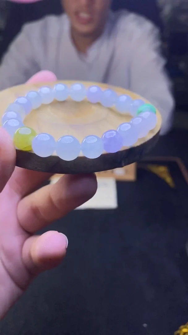 定制翡翠未镶嵌天然缅甸A货翡翠，多样性发货，拍一发一