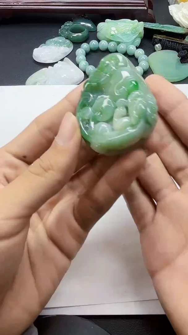 吊坠(不含链)未镶嵌翡翠1