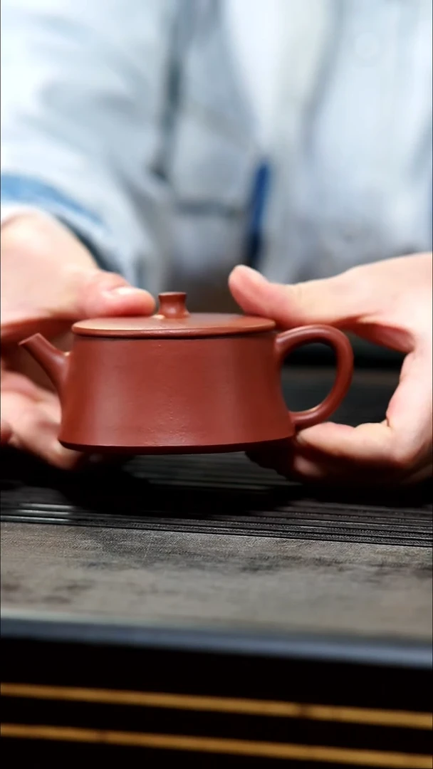 【闪购商品】紫砂茶壶微瑕朱泥大红袍云柱120cc