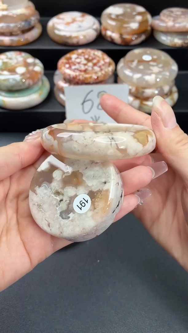 手镯玛瑙/玉髓未镶嵌石英质玉655圈(赠送镯心)圈口建议拍大
