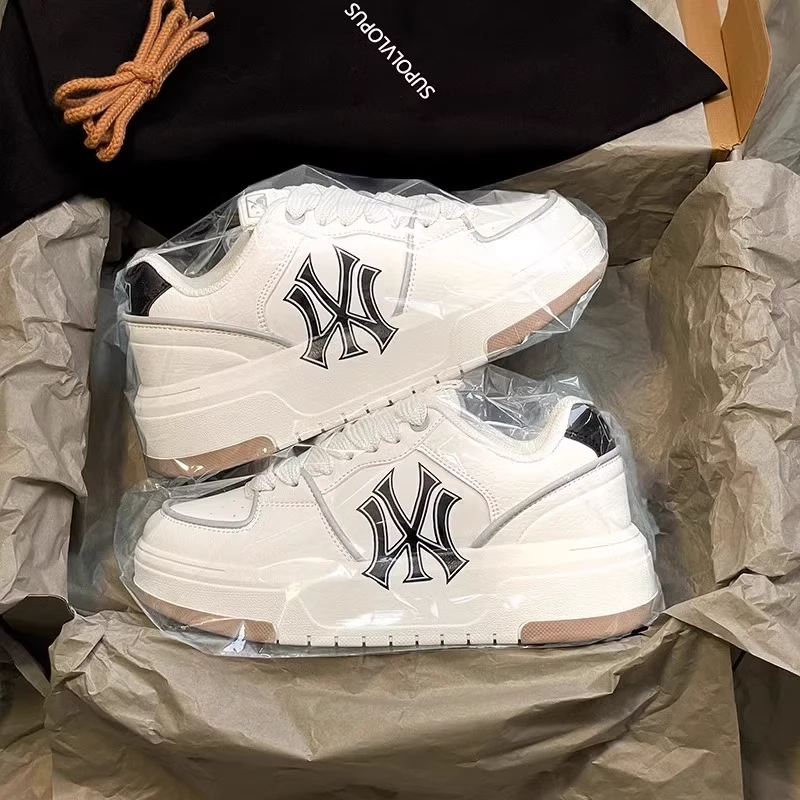 潮牌纽约洋基队高级感板鞋男女款秋季厚底增高学长鞋运动休闲鞋子