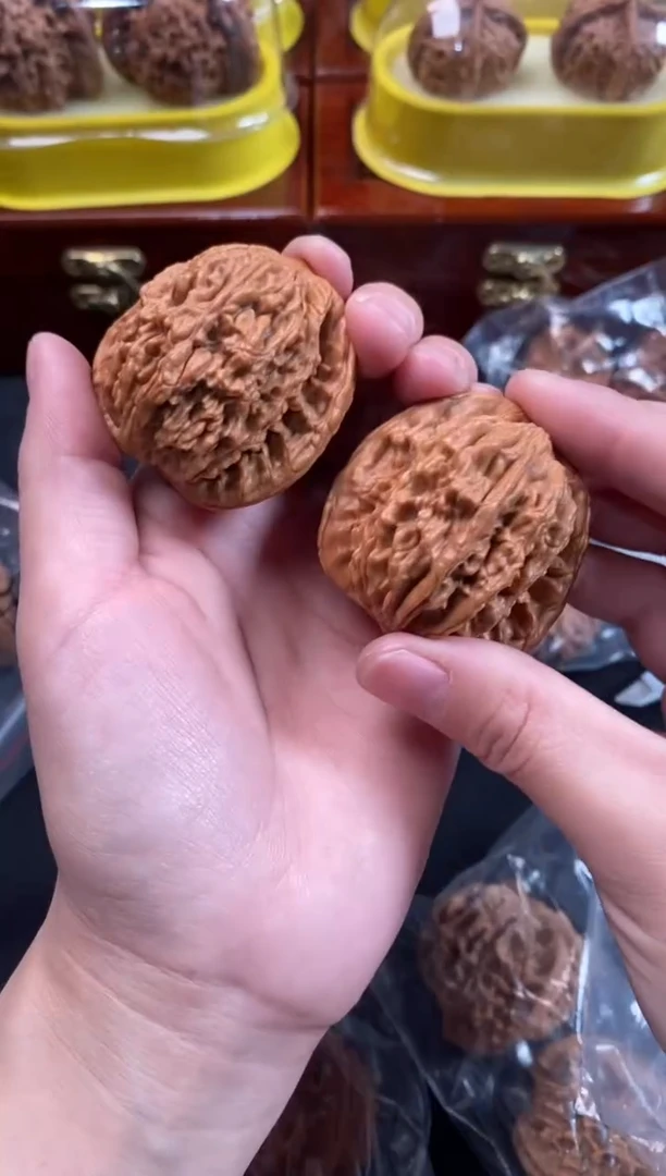 把件文玩核桃虎头43 尺x966