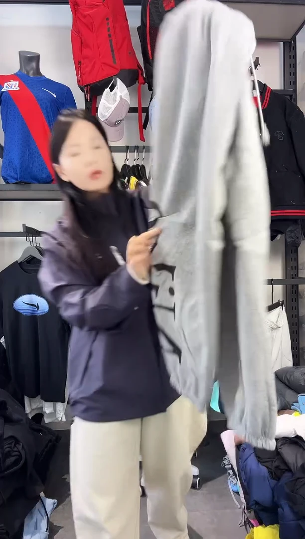 479·编码 瑕疵款直播间过款为准 尺码·S160