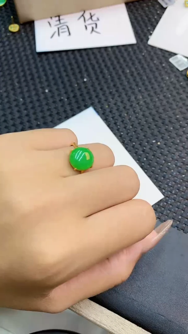 颈饰未镶嵌翡翠11