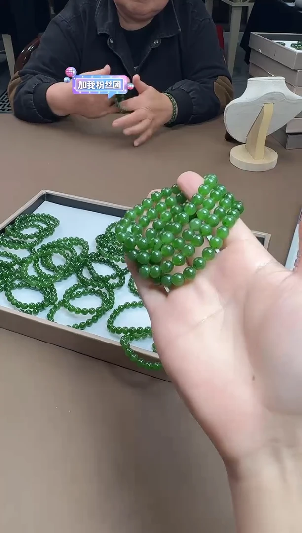 未镶嵌手串和田玉手串多样性发其一