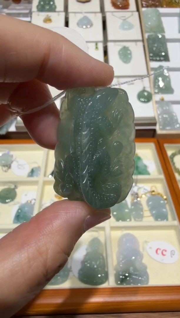 未镶嵌挂件翡翠A货翡翠多样性孤品