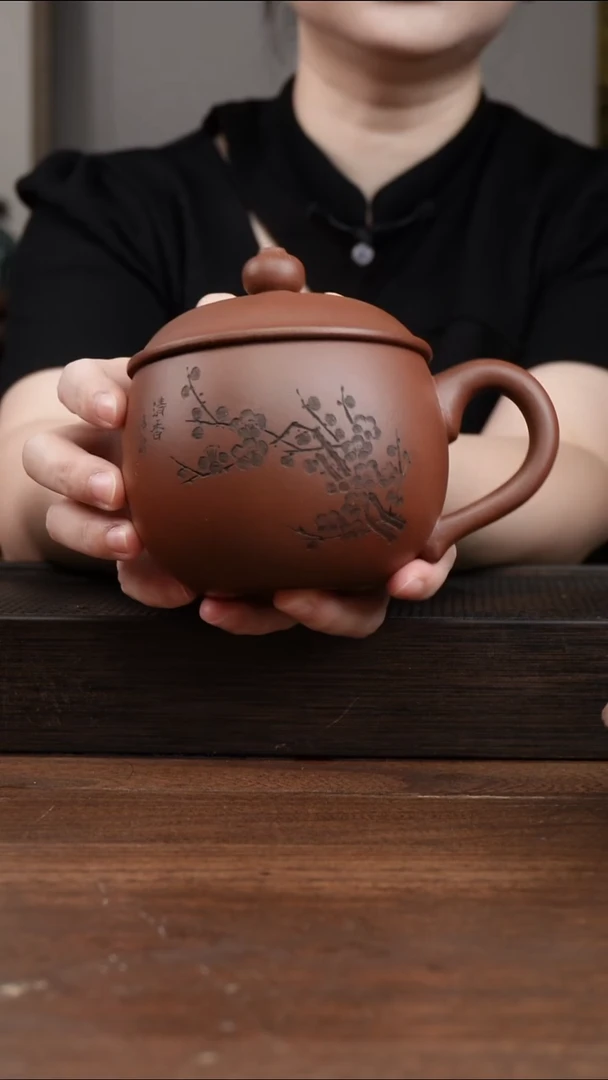 茶壶紫砂紫泥梅花刻绘小胖墩盖杯 ！