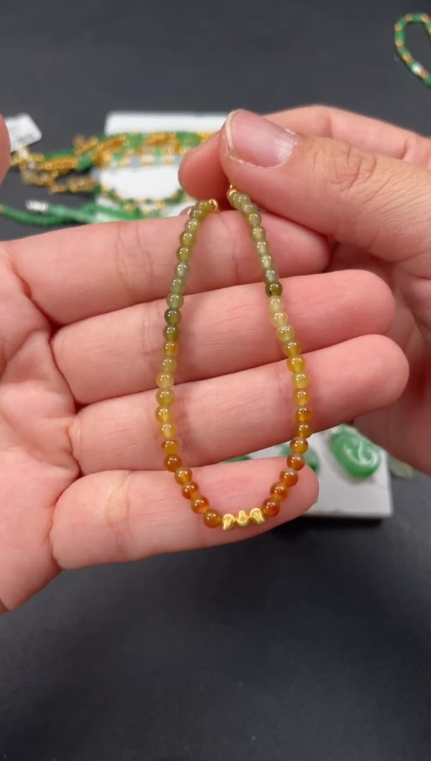 套链18K金镶嵌翡翠多样性  发货一条  P332