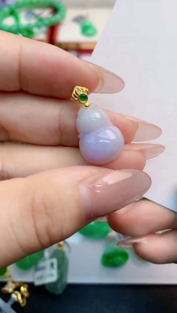 翡翠未镶嵌吊坠(不含链)1