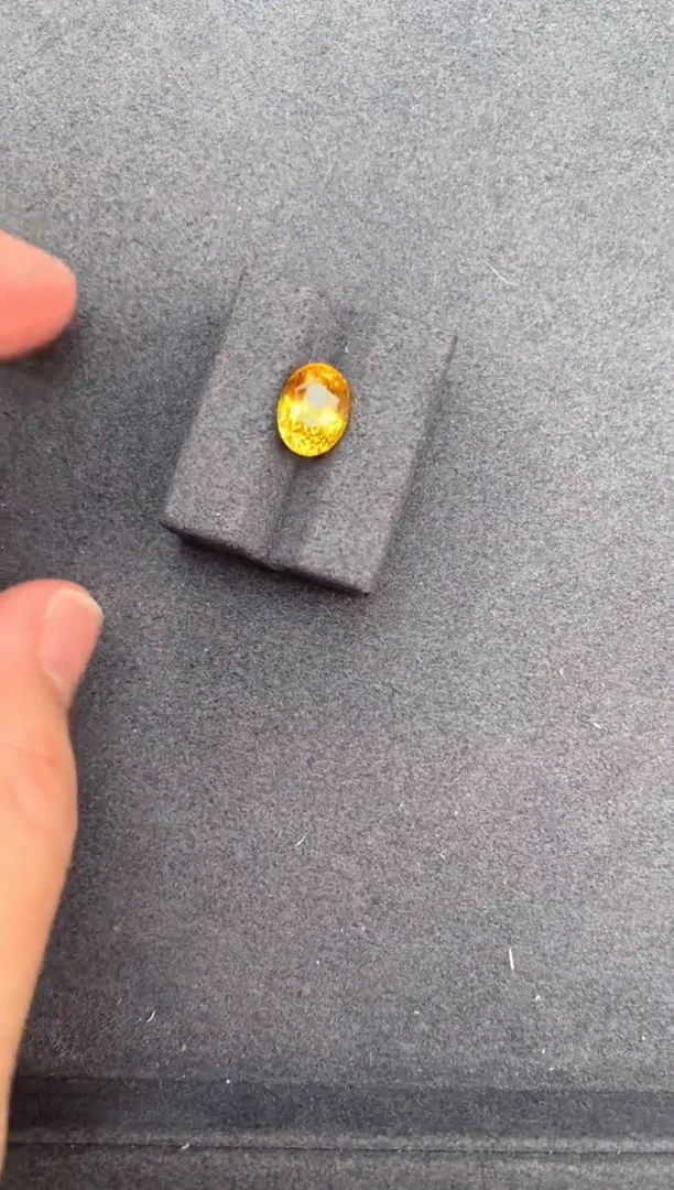 【闪购商品】彩色蓝宝石裸石未镶嵌3.5ct黄蓝宝