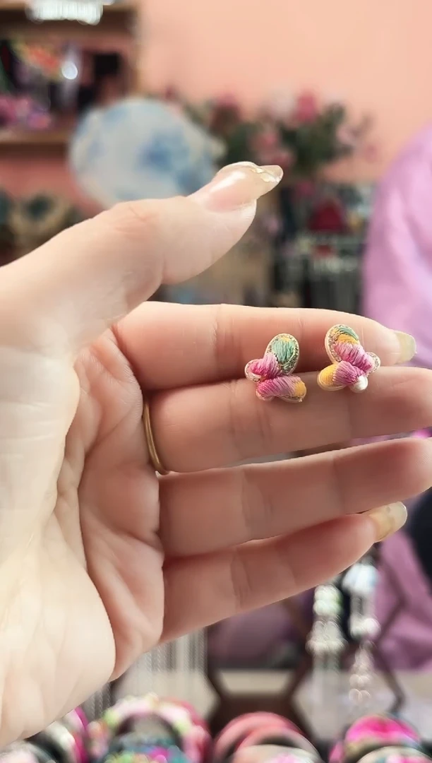 艺枝独绣手工饰品481