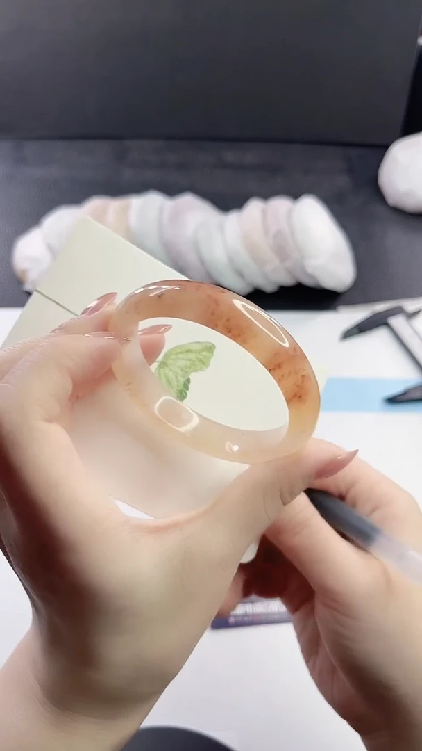 未镶嵌手镯石英质玉多样性发货L28