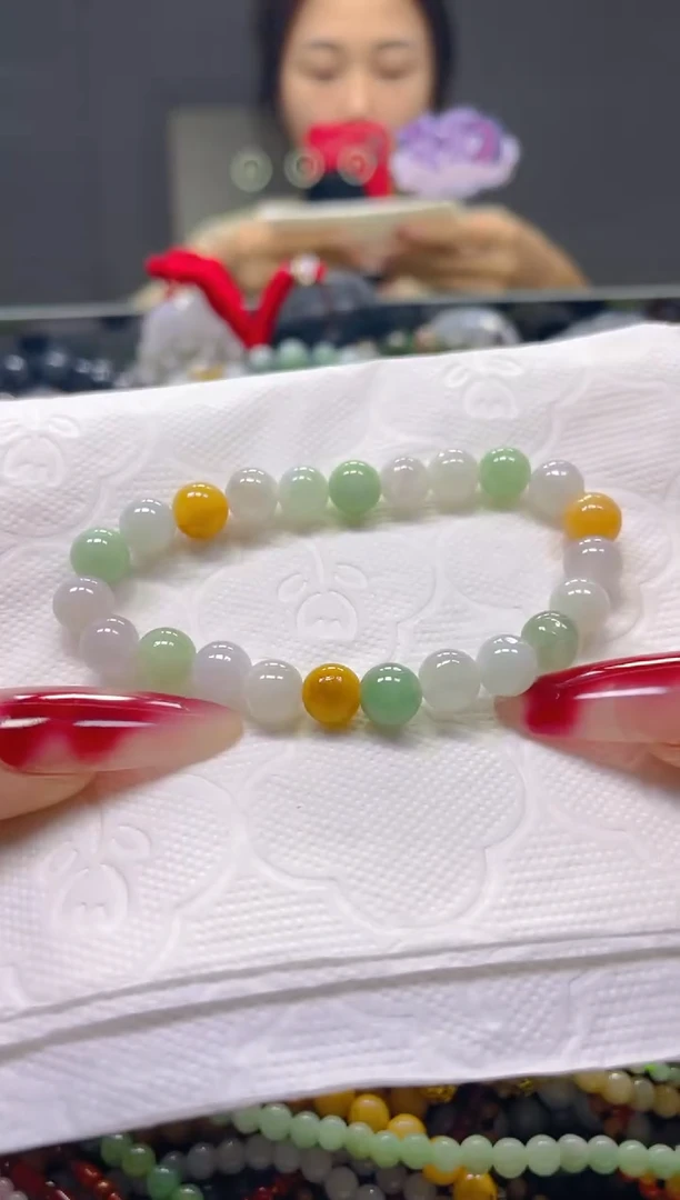 颈饰未镶嵌翡翠7MM/S/翡翠A货，一件也是批发价