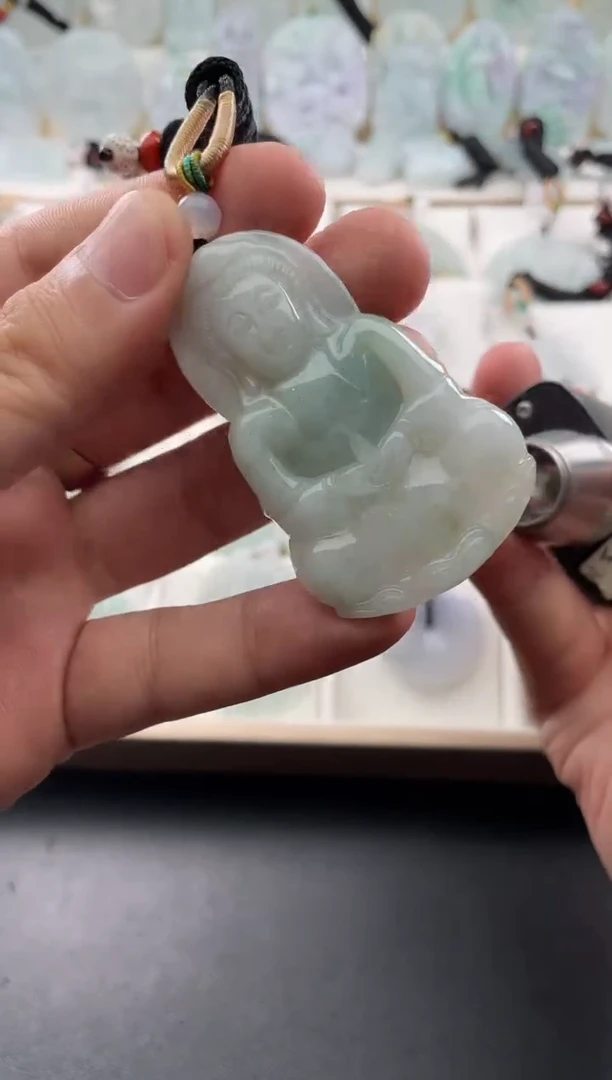 颈饰未镶嵌翡翠....10/12/.456