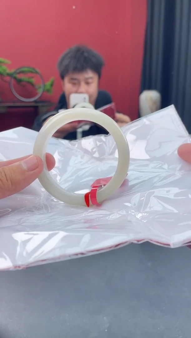 未镶嵌手镯翡翠3