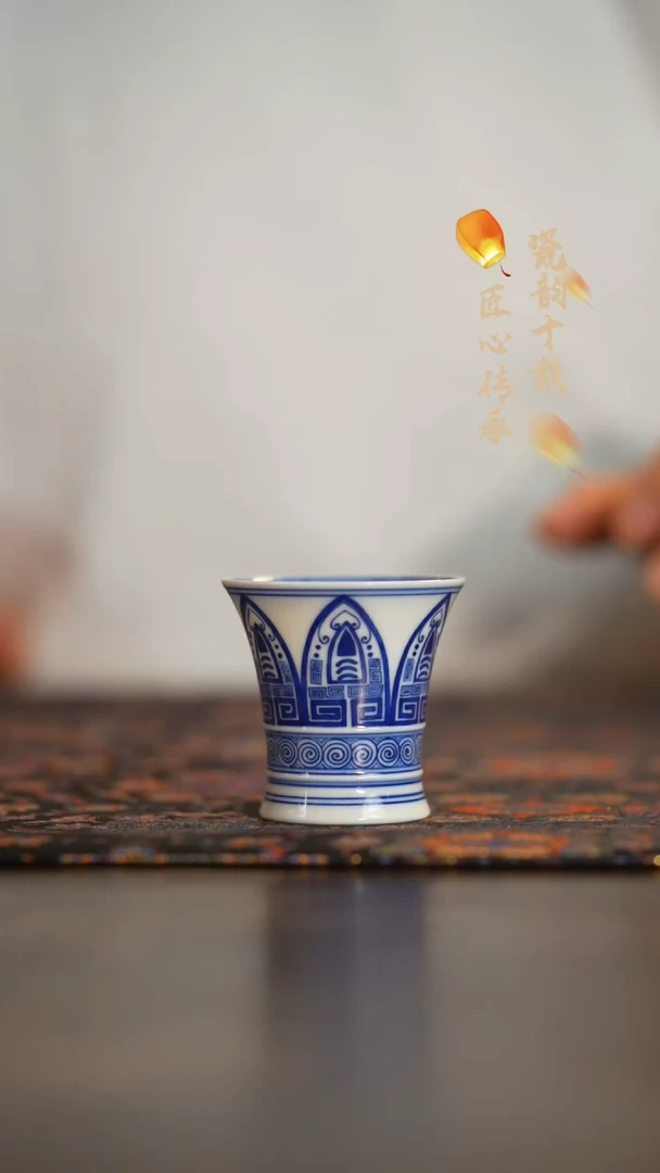 瓷片       艺家仁