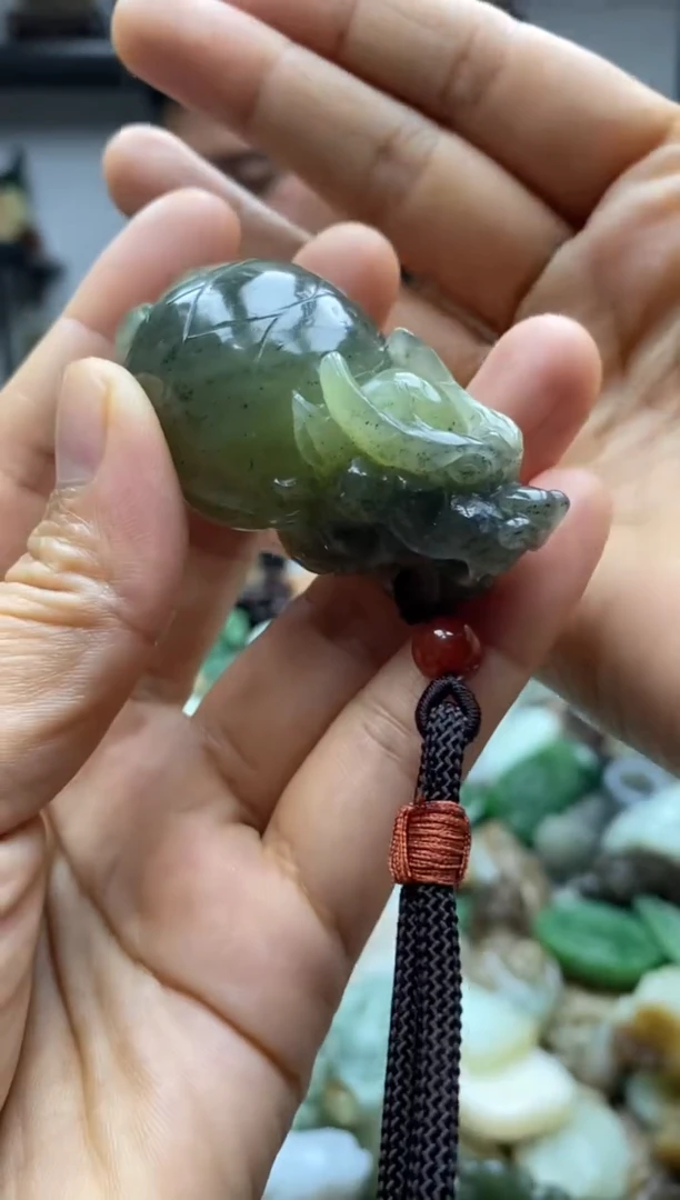 未镶嵌和田玉把件1