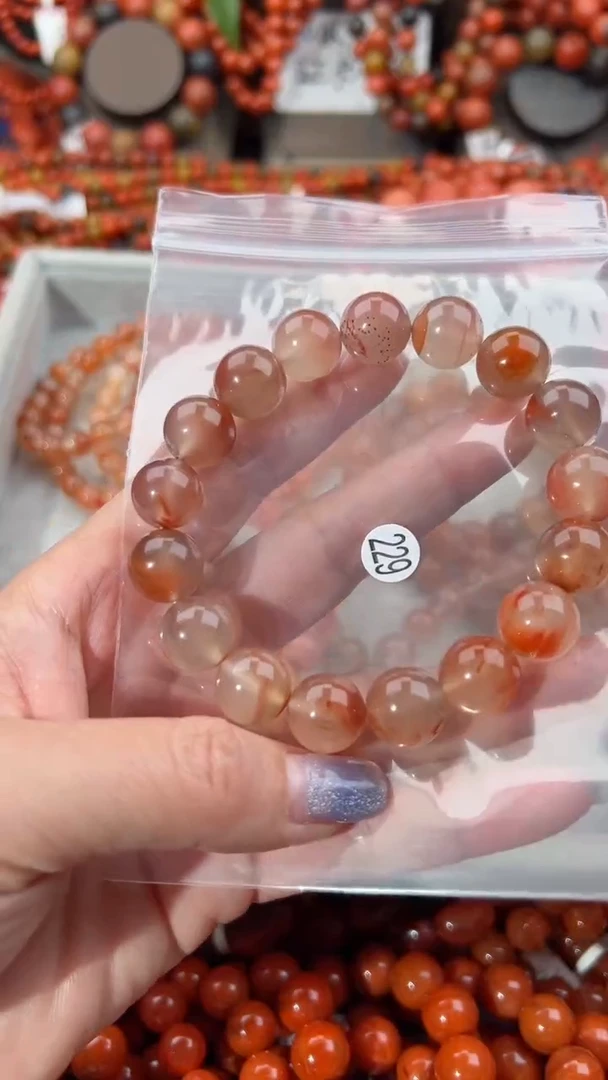 【闪购商品】南红玛瑙手串未镶嵌12+
