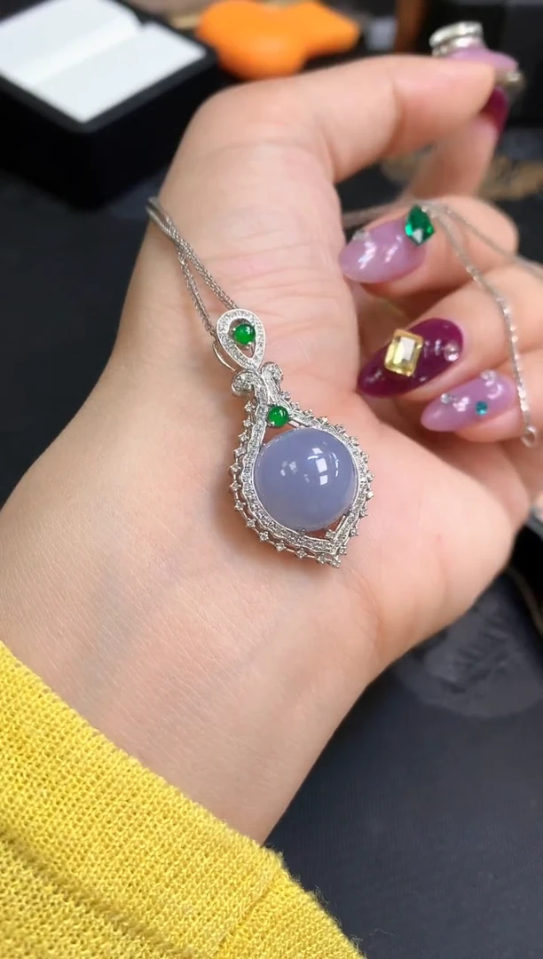 翡翠挂件18K金镶嵌珠子不含链