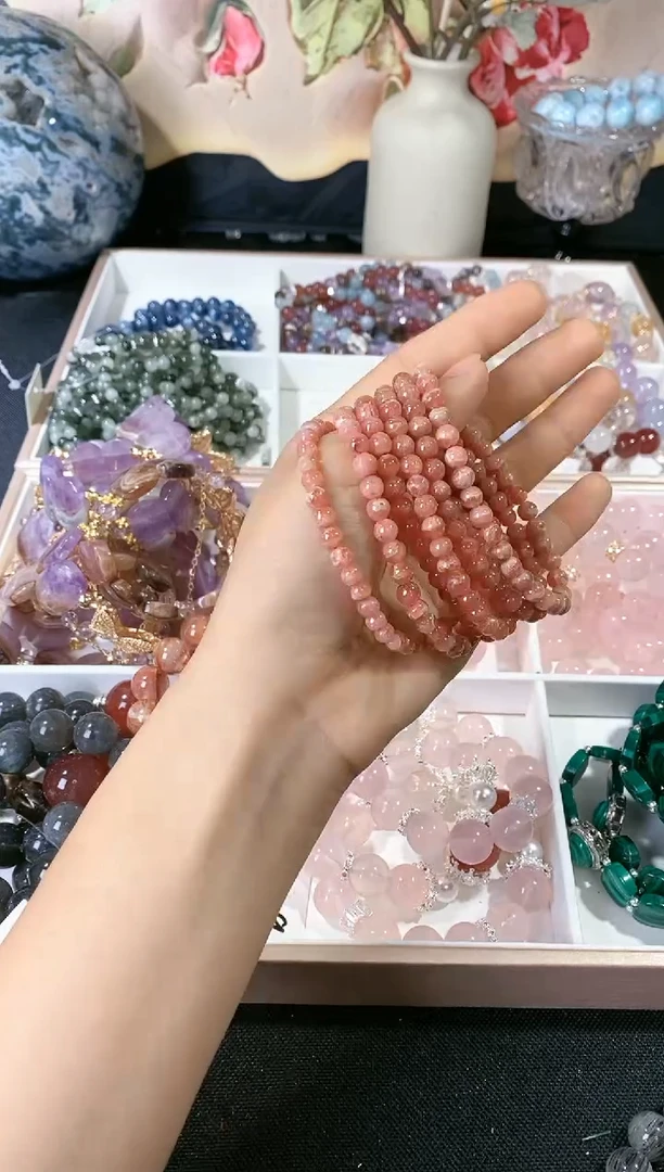 【闪购商品】水晶手链合金红纹石单圈