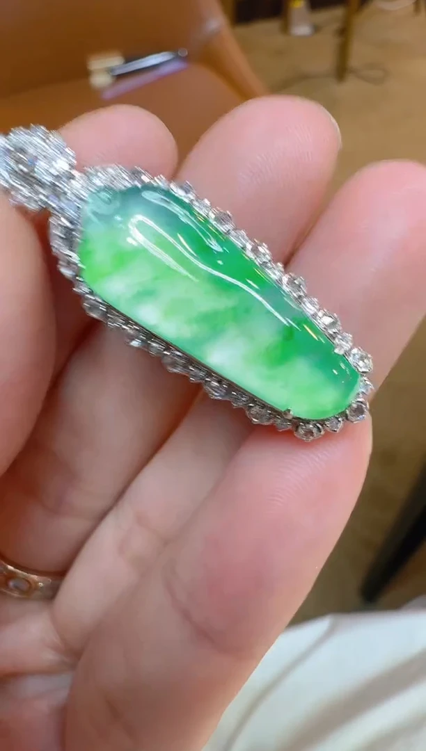 翡翠18K金镶嵌吊坠(不含链)多样性团购发一件