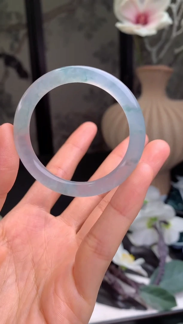 未镶嵌定制翡翠1037237236（42*5.7*6.2）