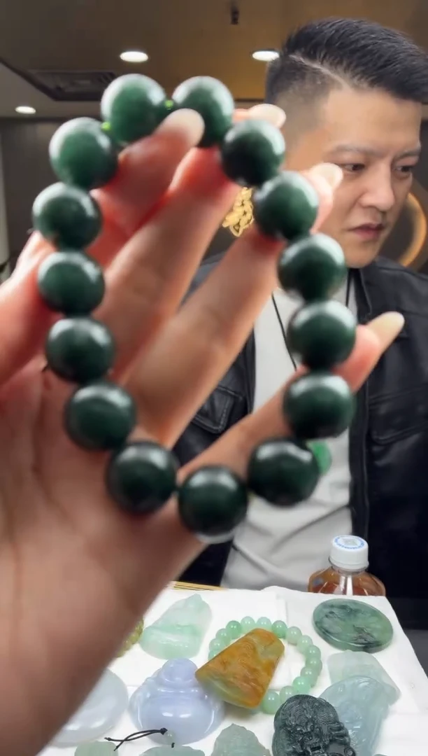 未镶嵌定制翡翠心*程BJ0064815